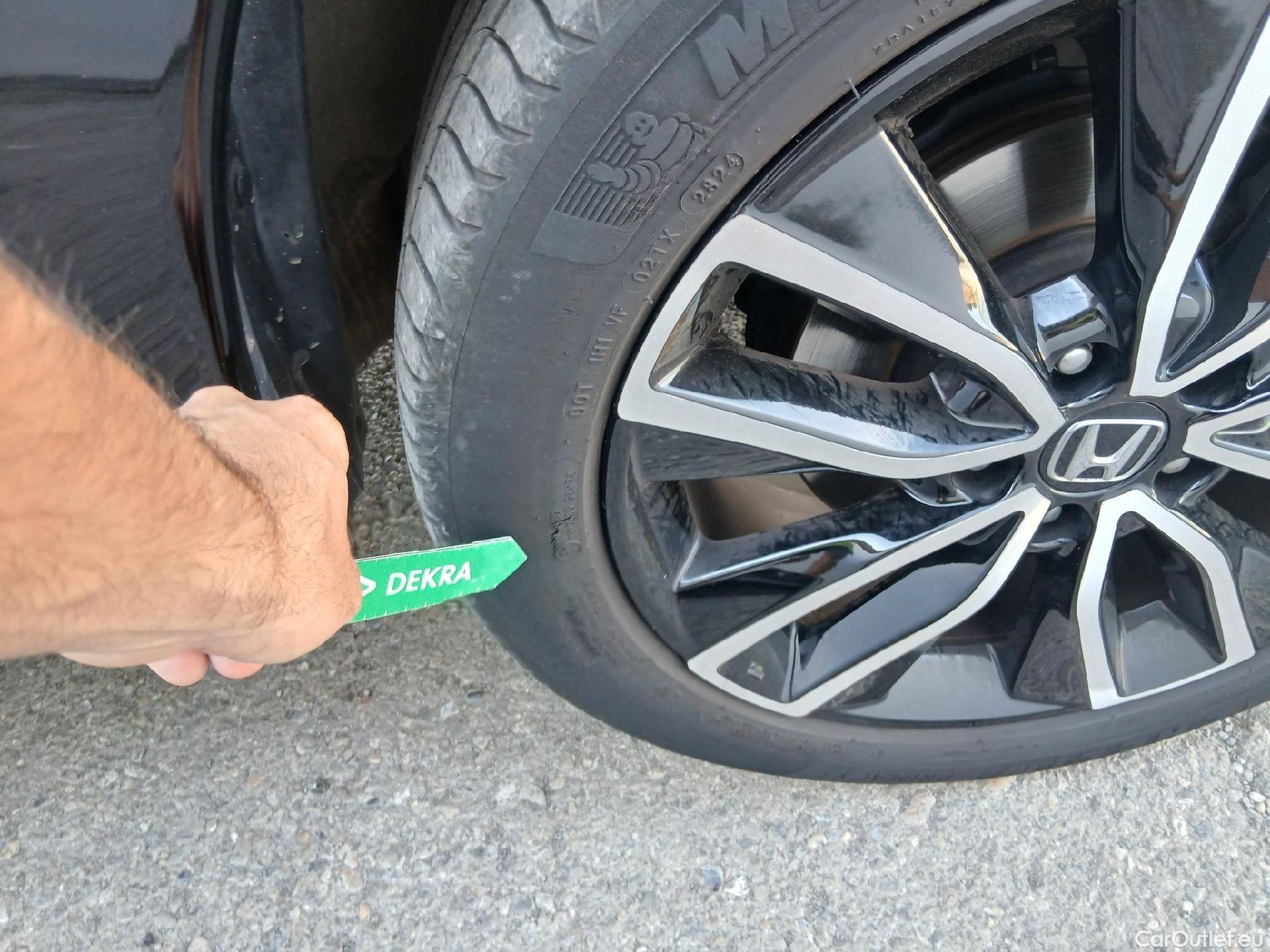  Honda  HR-V HONDA  / 2021 / 5P / todoterreno 1.5 i-MMD Advance 4x2 #21