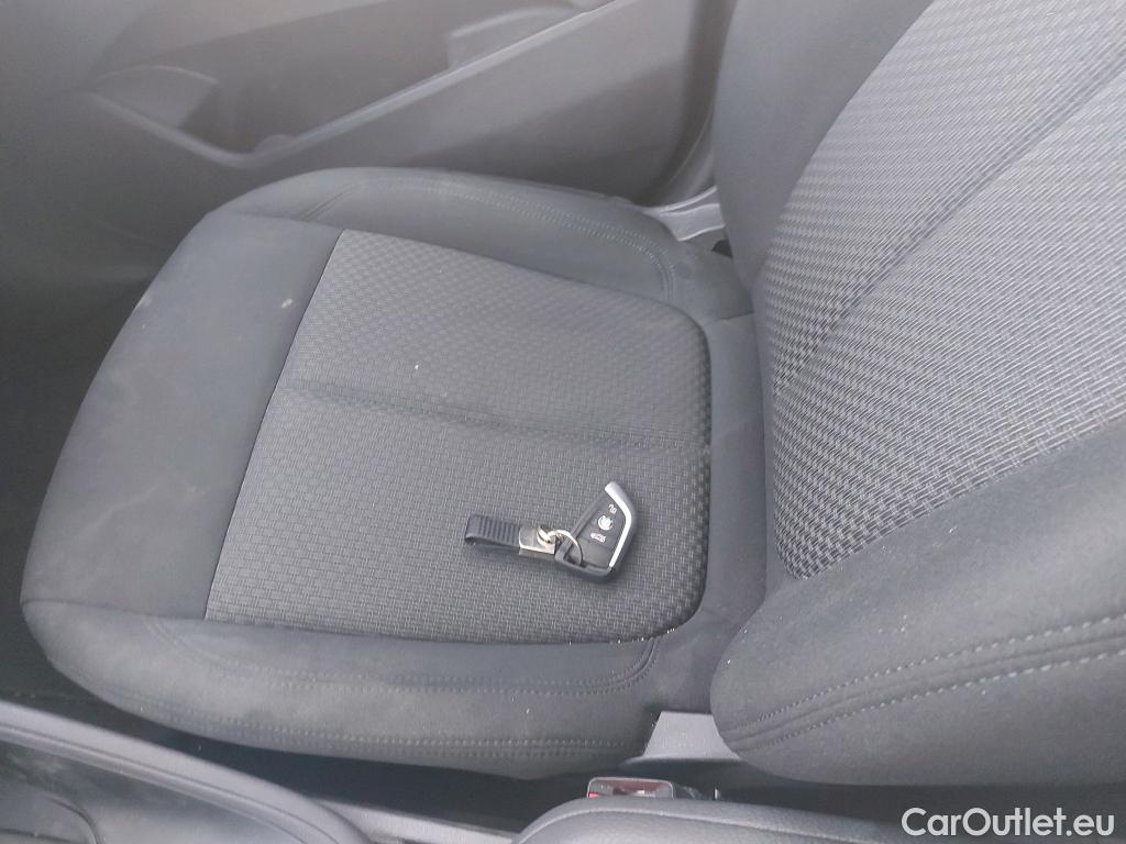  Bmw  X1 BMW  sDrive18i (CX2) #4
