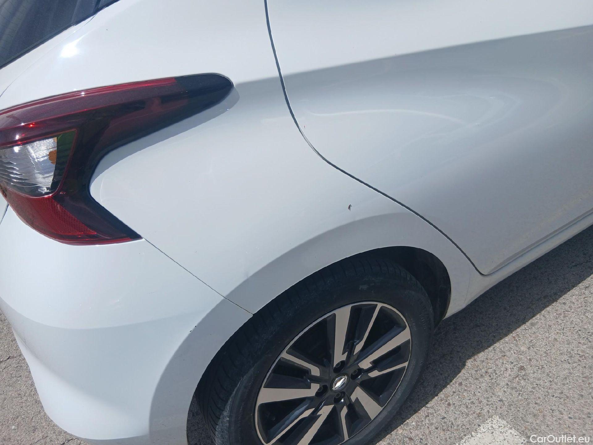  Nissan  Micra NISSAN  / 2017 / 5P / berlina con portón IG-T 66 kW (90 CV) S&S Acenta #23