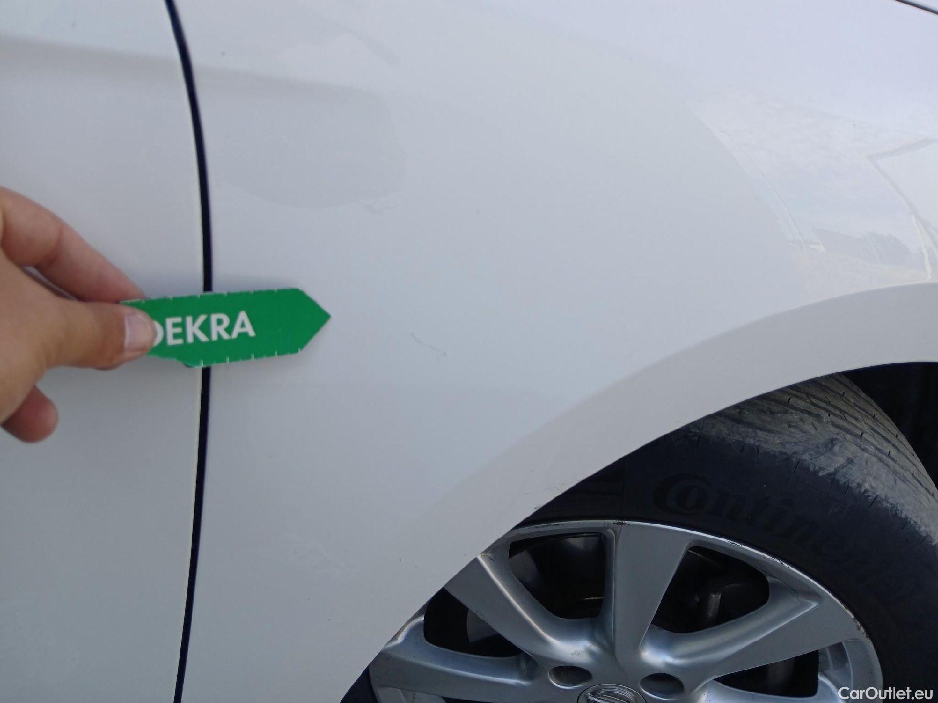  Opel  Corsa OPEL  / 2019 / 5P / berlina con portón 1.2T XHL 74kW (100CV) Edition #31