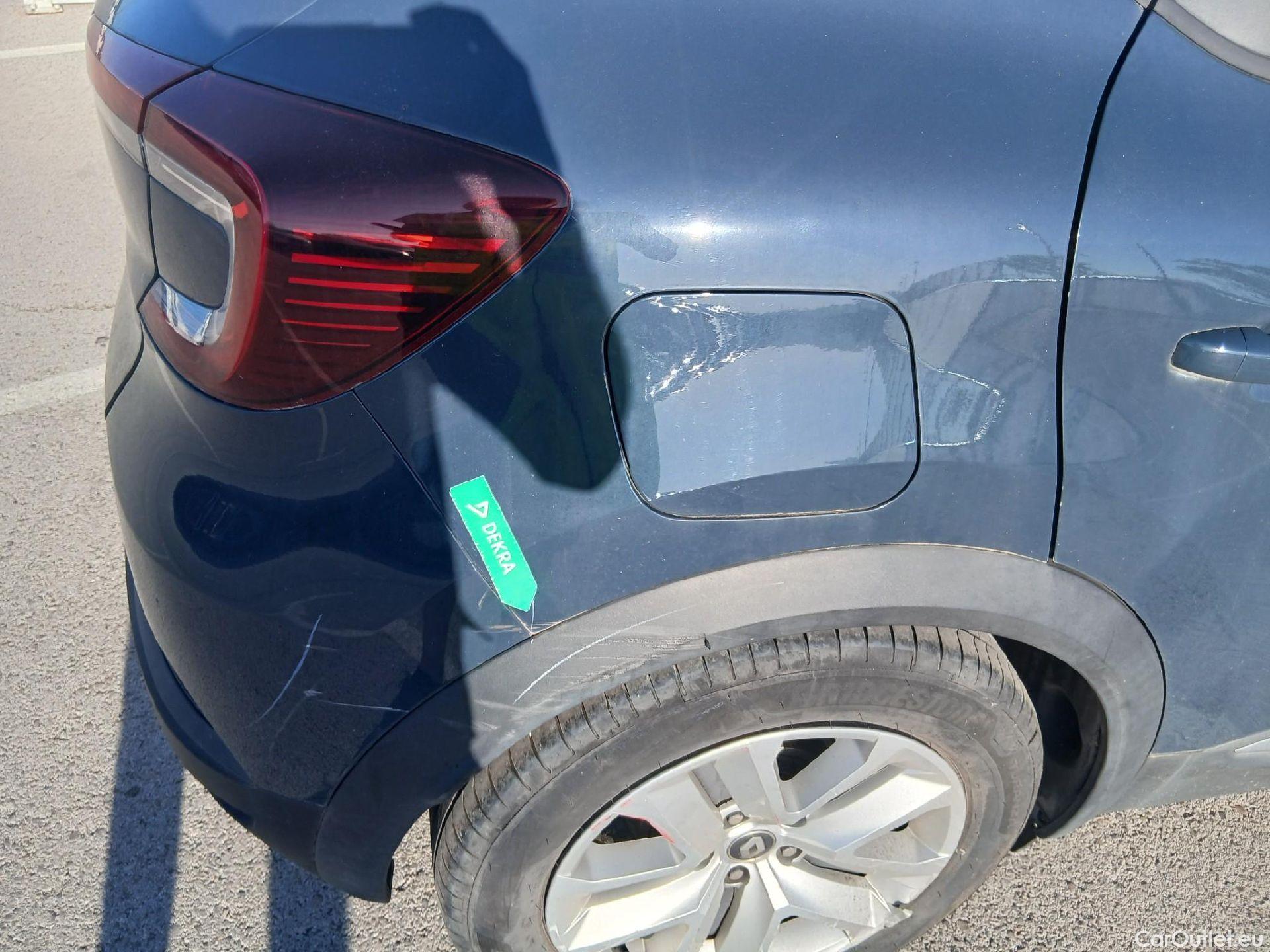  Renault  Captur RENAULT  / 5P / Intens Blue dCi 95 CV #35