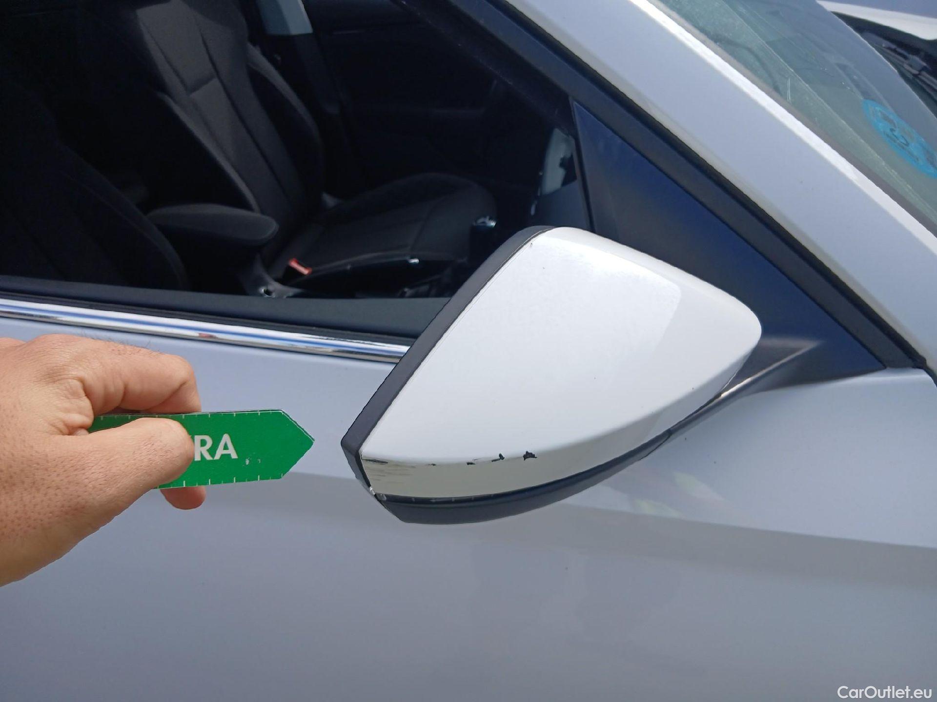  Skoda  KAMIQ SKODA  1.0 TSI 110 CV DSG Ambition #27