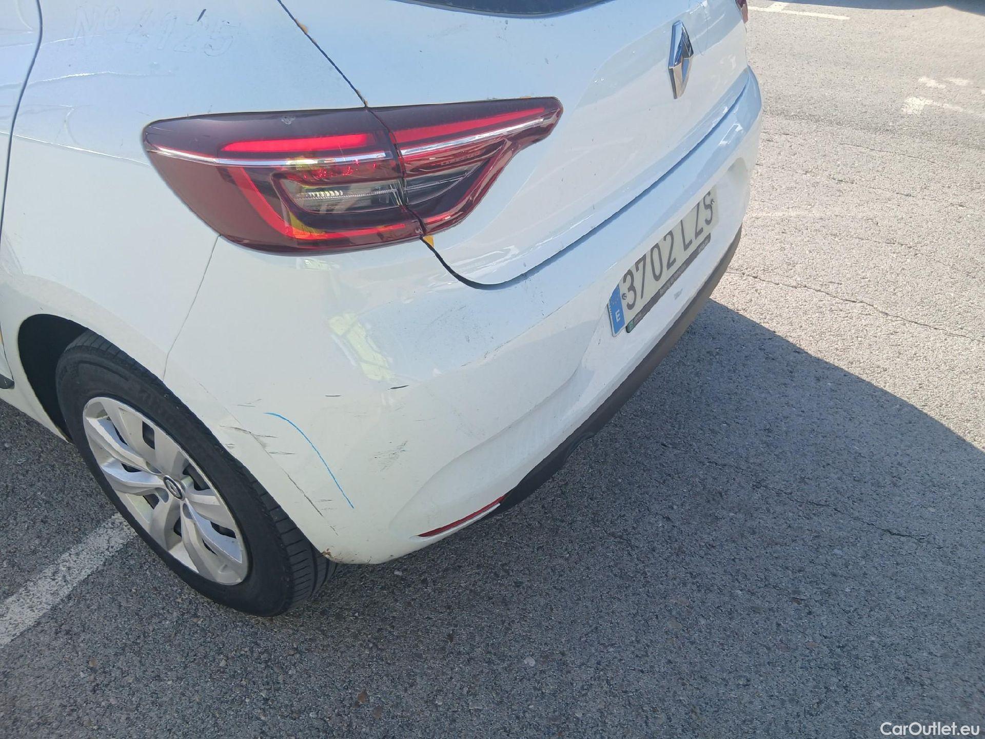  Renault  Clio RENAULT  / 2019 / 5P / berlina con portón Business Blue dCi 74kW (100CV) #19