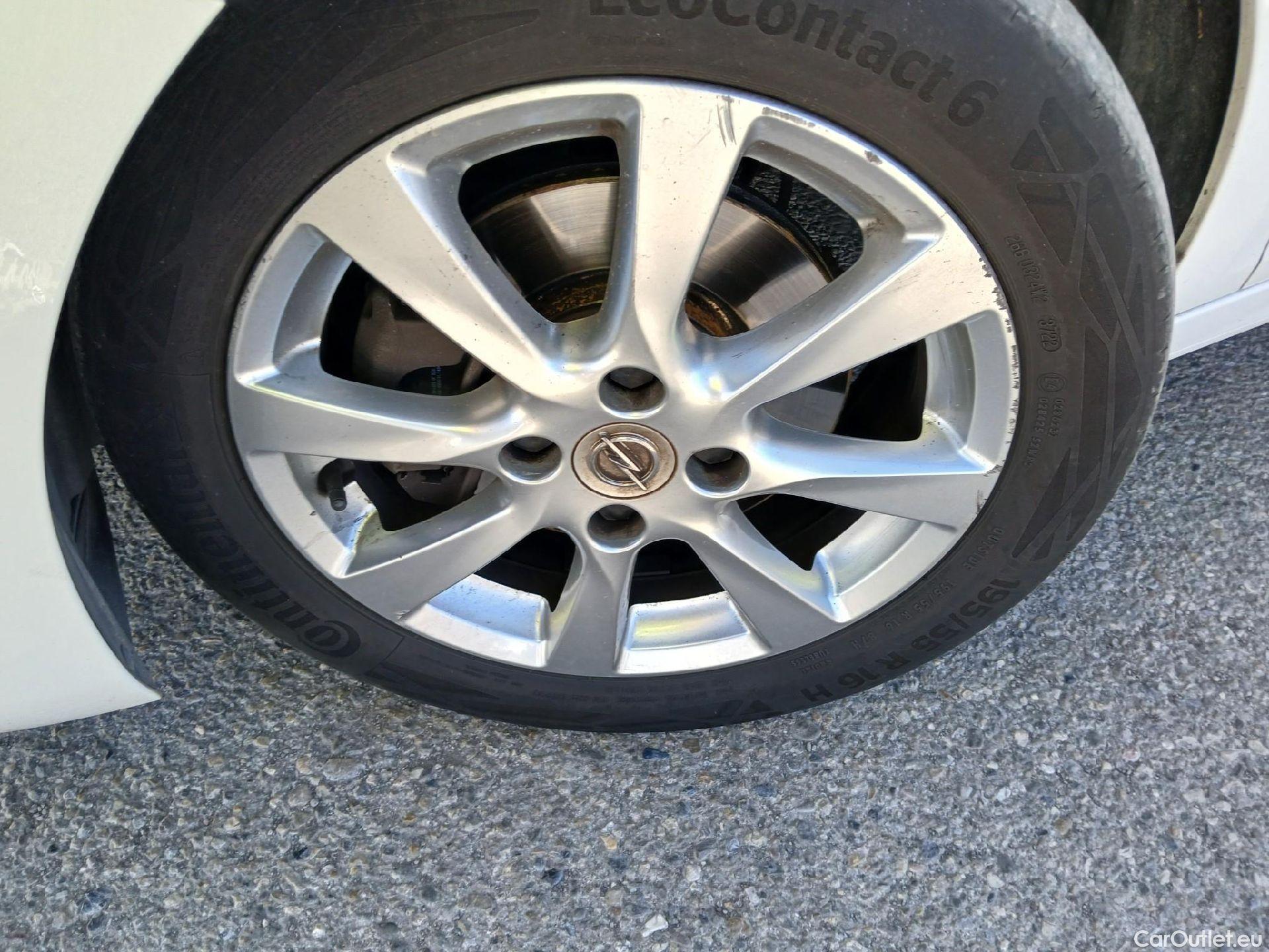  Opel  Corsa OPEL  / 2019 / 5P / berlina con portón 1.2T XHL 74kW (100CV) Edition #9
