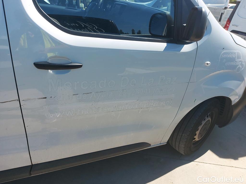  Citroen  Jumpy CITROEN  / 2016 / 4P / furgón Talla M BlueHDi 100 S&S 6v Control #17
