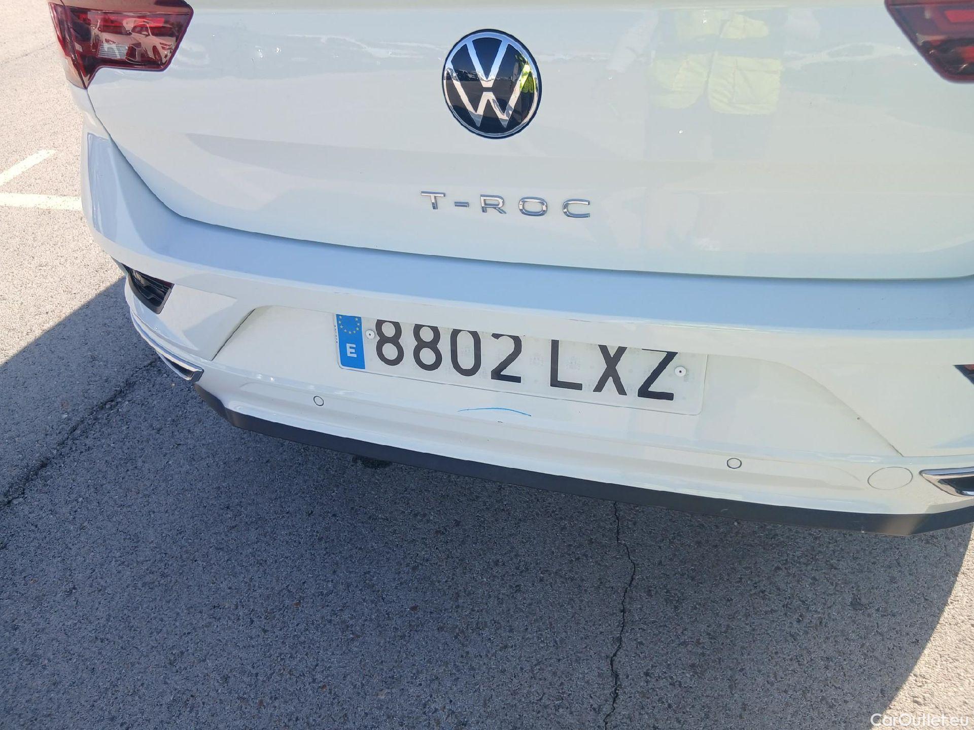  Volkswagen  T-ROC VOLKSWAGEN  / 2017 / 5P / todoterreno Advance R-Line 1.0 TSI 81kW (110CV) #19