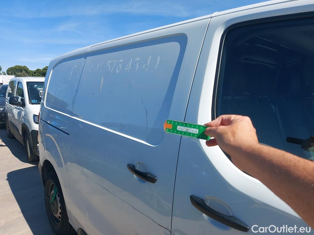  Citroen  Jumpy CITROEN  / 2016 / 4P / furgón Talla M BlueHDi 100 S&S 6v Control #26