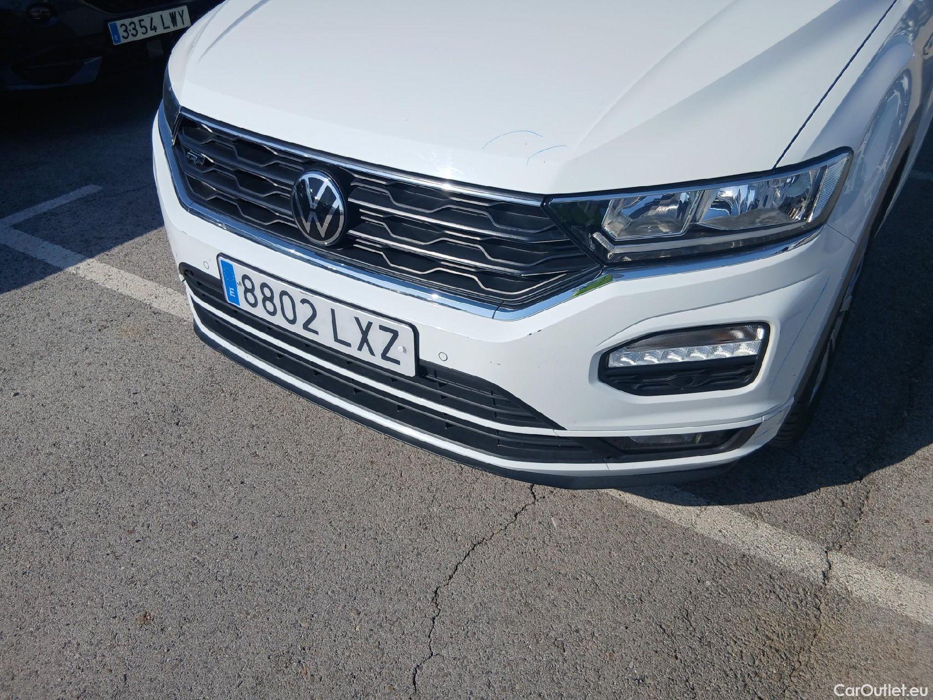  Volkswagen  T-ROC VOLKSWAGEN  / 2017 / 5P / todoterreno Advance R-Line 1.0 TSI 81kW (110CV) #4