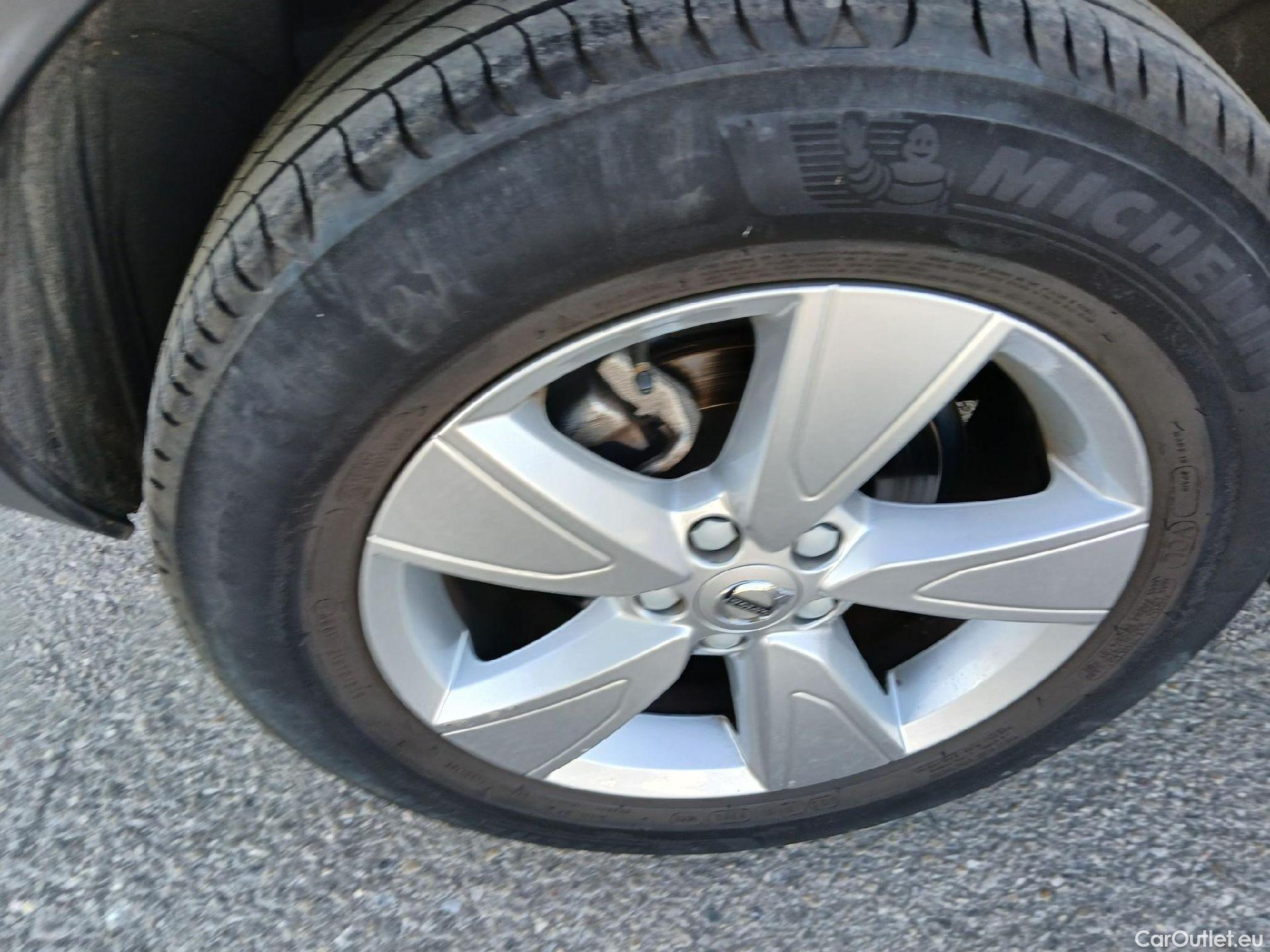  Volvo  XC 40 VOLVO XC40 / 2017 / 5P / todoterreno 1.5 T2 Momentum Core #23