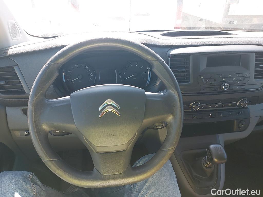  Citroen  Jumpy CITROEN  / 2016 / 4P / furgón Talla M BlueHDi 100 S&S 6v Control #36