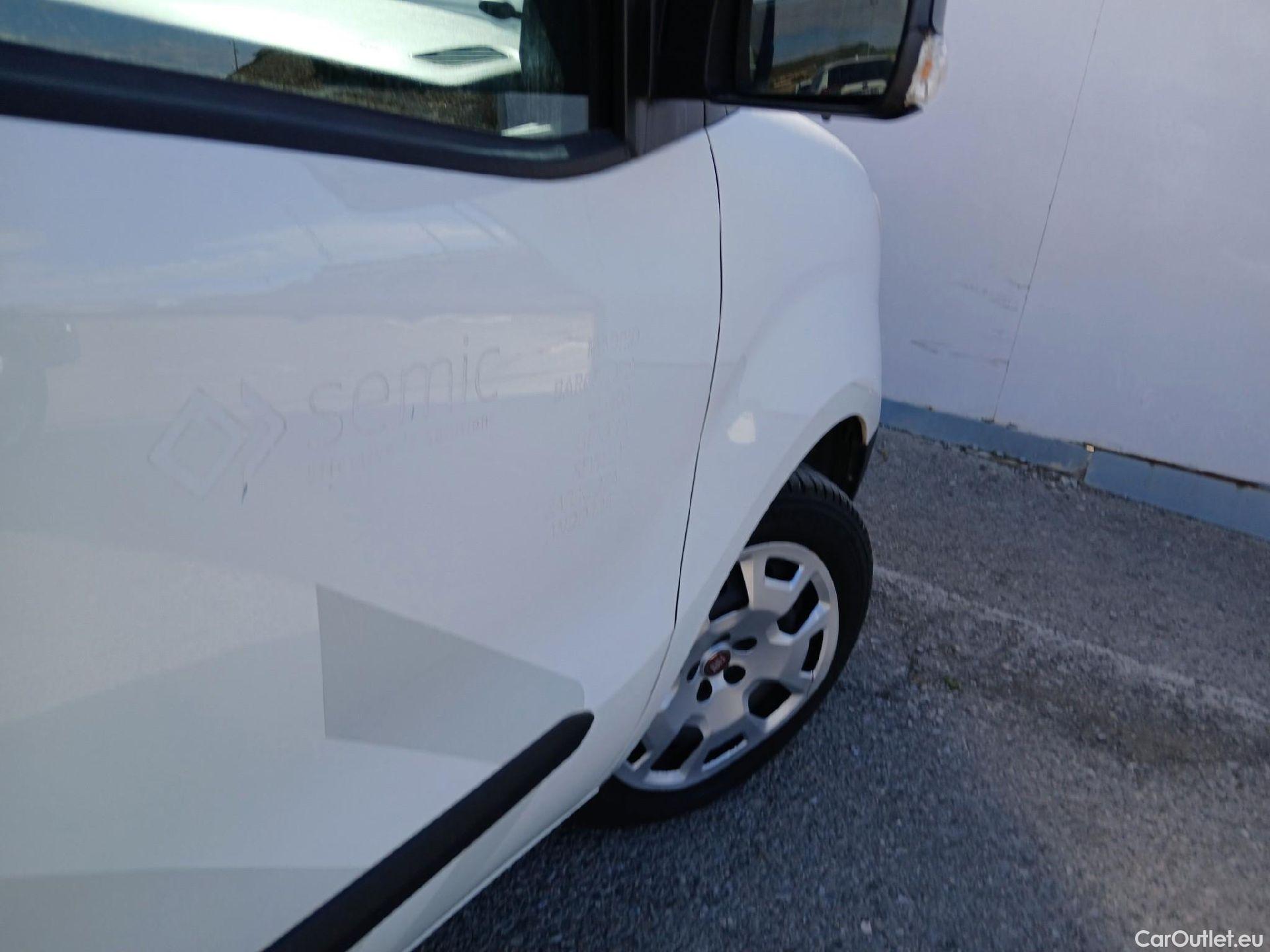  Fiat  Doblo FIAT Doblò Cargo Maxi SX 1.6 Mjet 77kW 105 CV #60