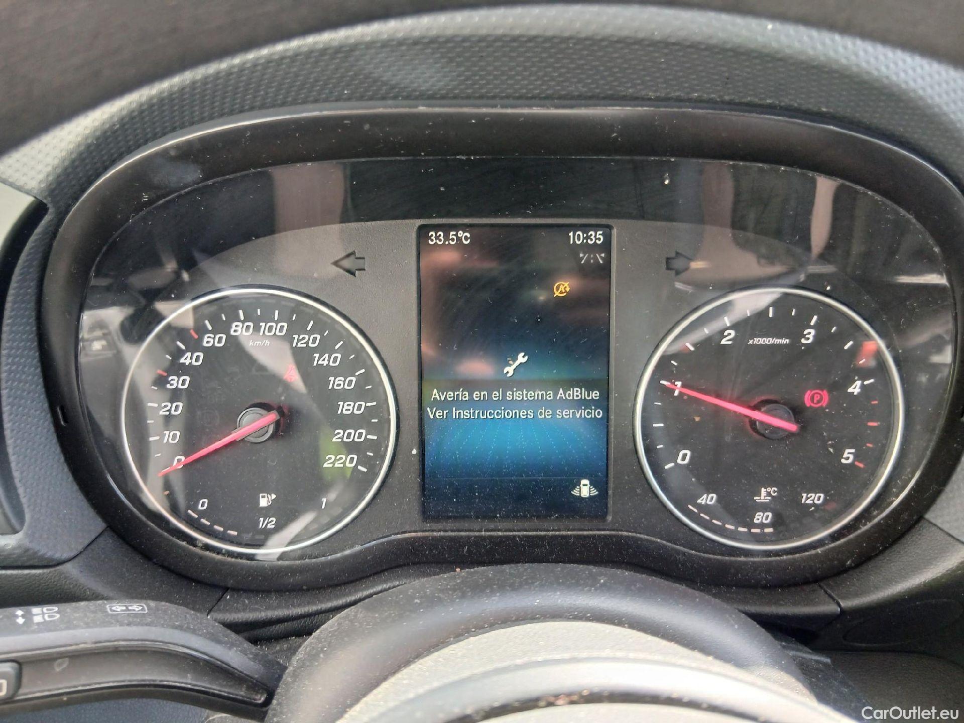  Mercedes  Citan MERCEDES-BENZ  110 CDI 96 CV Tourer Base Largo #1