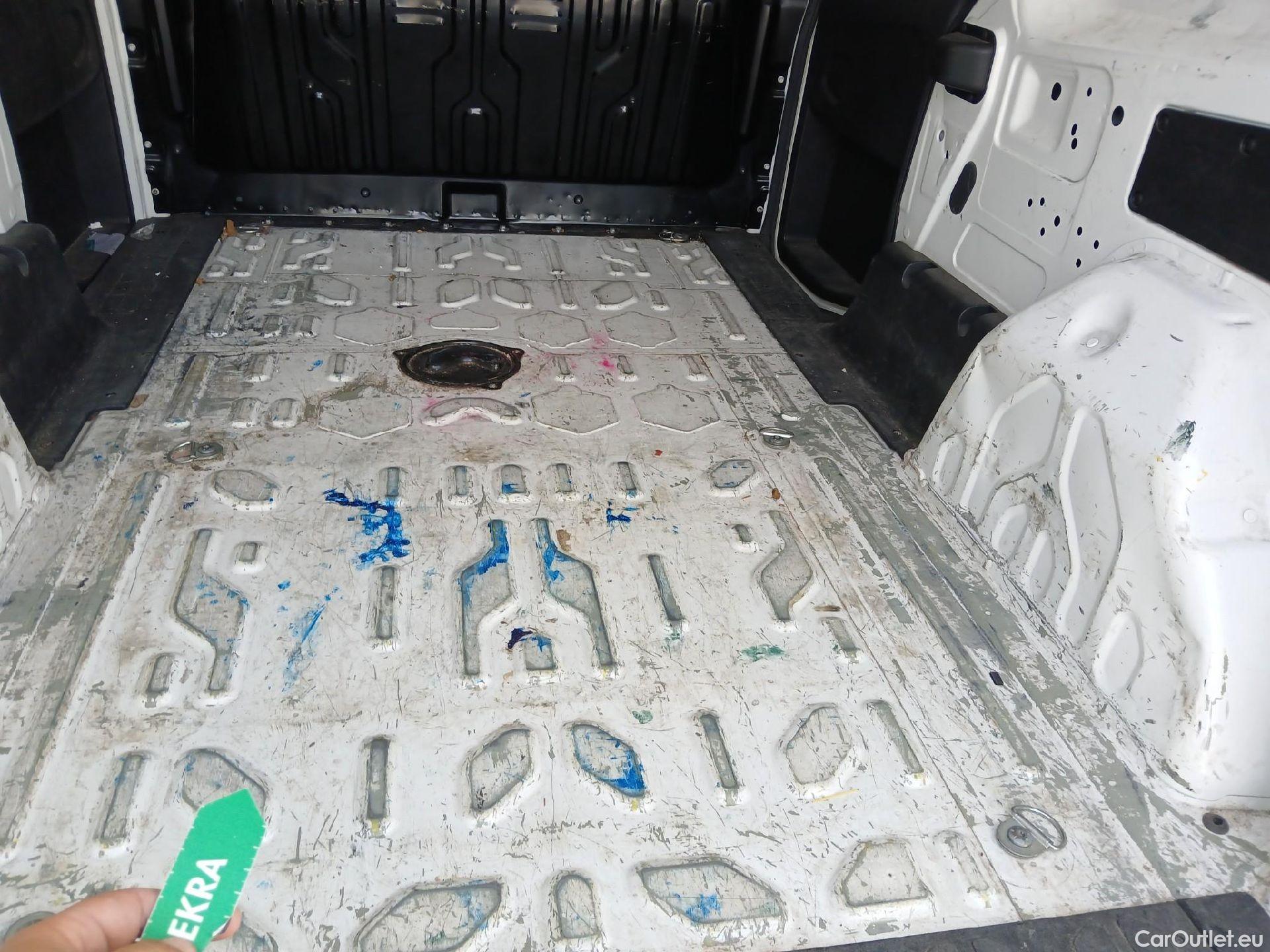  Fiat  Doblo FIAT Doblò Cargo Maxi SX 1.6 Mjet 77kW 105 CV #3