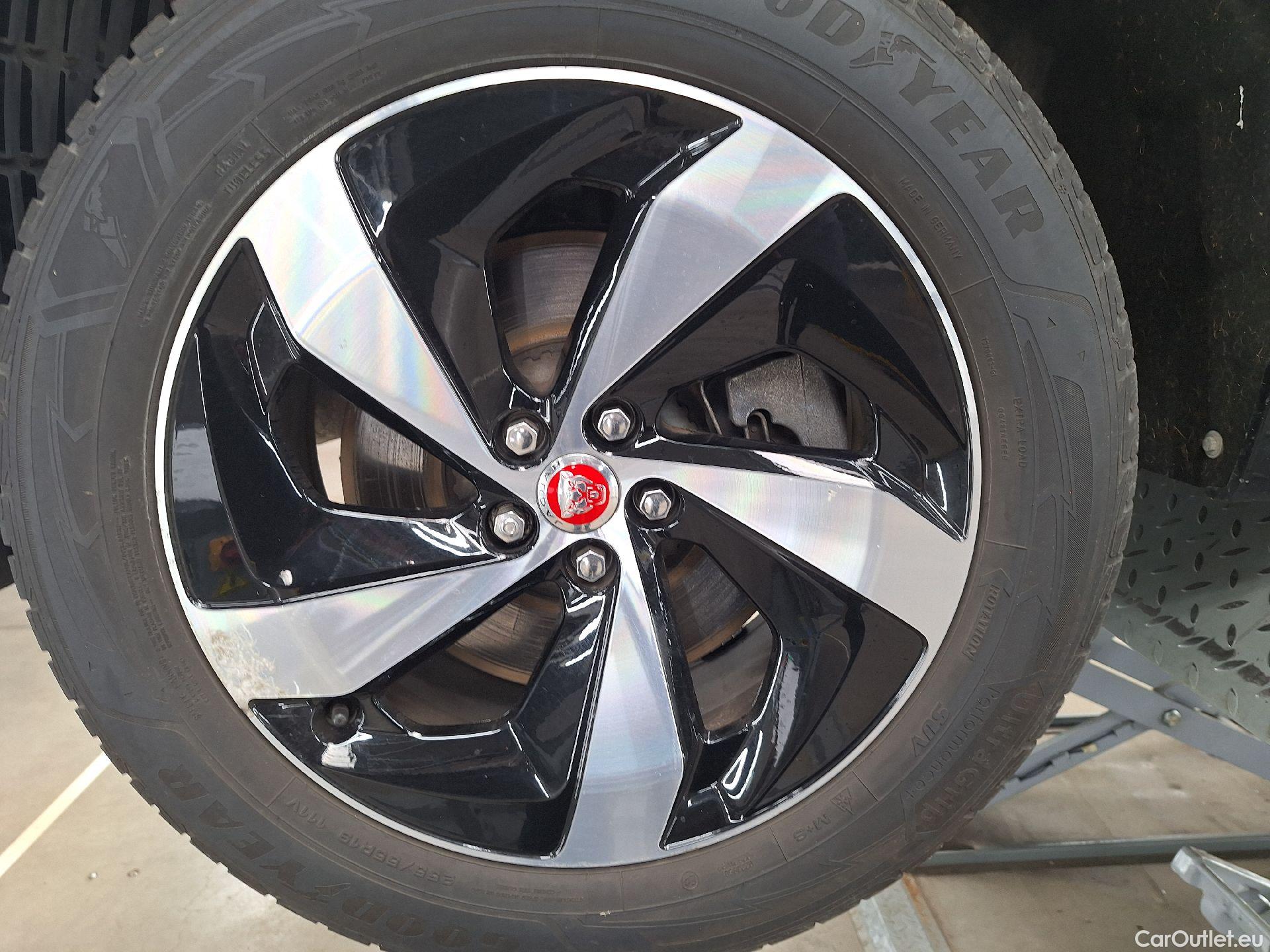  Jaguar  F-PACE Jaguar,  FL'20, Jaguar  D165 AWD Auto S 5d #19