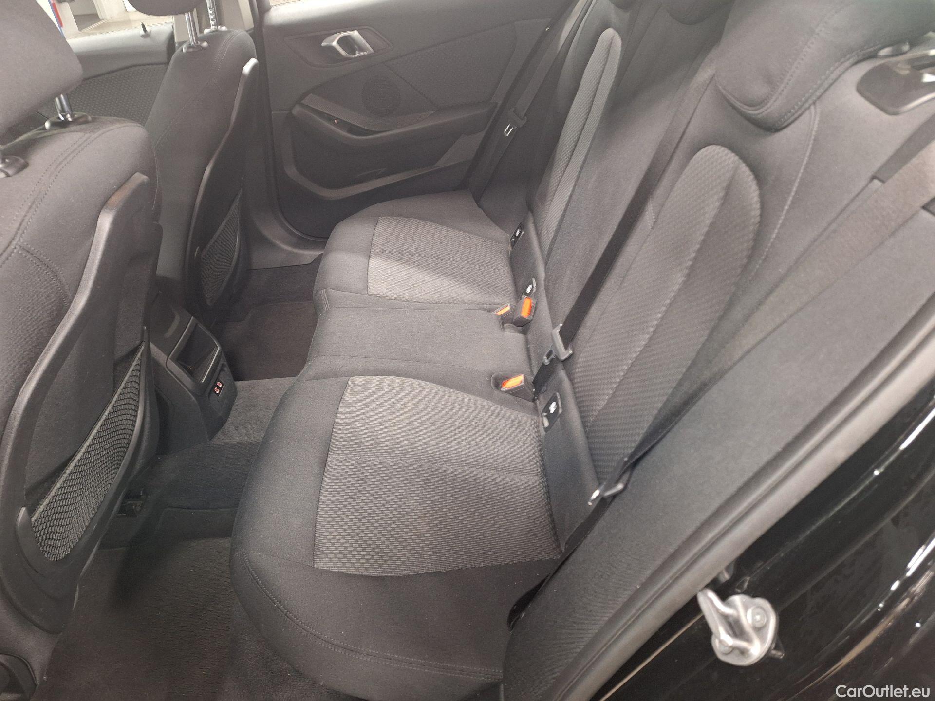  Bmw  Serie 1 BMW, 1-serie '19, BMW 1 Reeks Hatch 116d (85 kW) 5d #13