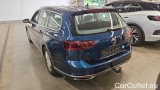  Volkswagen  Passat 2.0 TDI SCR DSG Elegance Variant #3