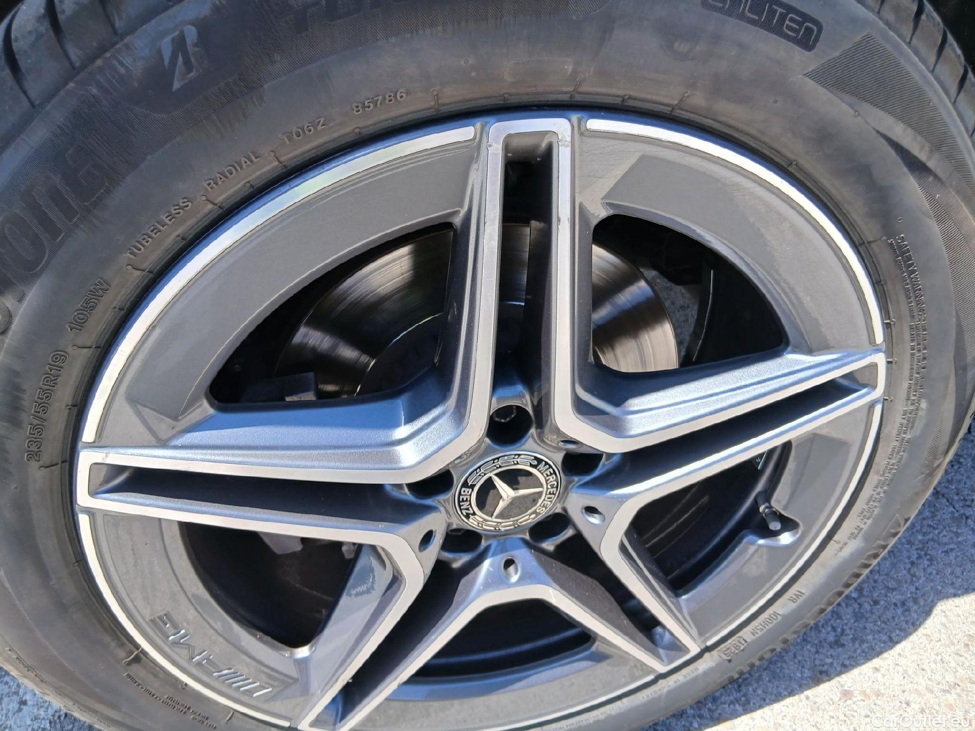  Mercedes  G-Klasee MERCEDES-BENZ Clase GLC 220 d 4MATIC 195 CV #Opcionales 9900€# #21
