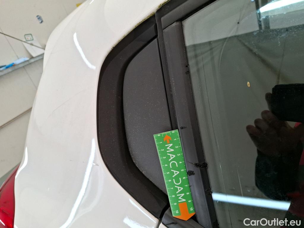  Citroen  C3  Feel 1.2 PureTech 80CV BVM5 E6 #12