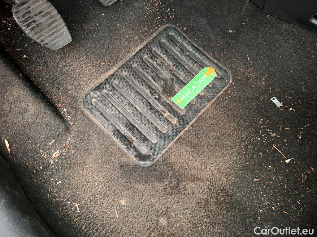  Citroen  C3  Feel 1.2 PureTech 80CV BVM5 E6 #24