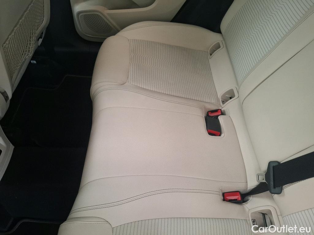  Mercedes  GLA MERCEDES-BENZ  / 2020 / 5P / SUV 1.3  250 e BUSINESS LINE DCT #37