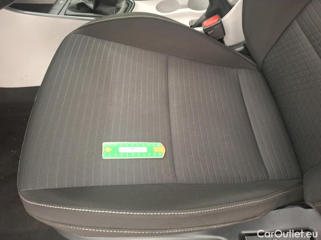  Hyundai  i20  Intuitive 1.2 85CV BVM5 E6d #3