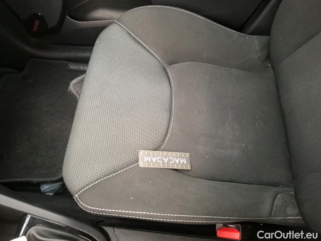  Renault  Clio RENAULT  / 2016 / 5P / Berline &Business TCe 90 #35