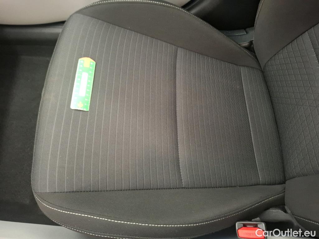  Hyundai  i20  Intuitive 1.2 85CV BVM5 E6d #4