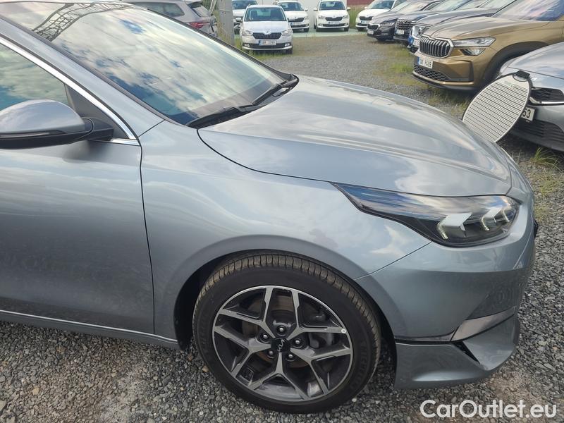  KIA  Cee'd Ceed Sportswagon (2018->) Ceed SW 1.5 T-GDI 118 Top #31