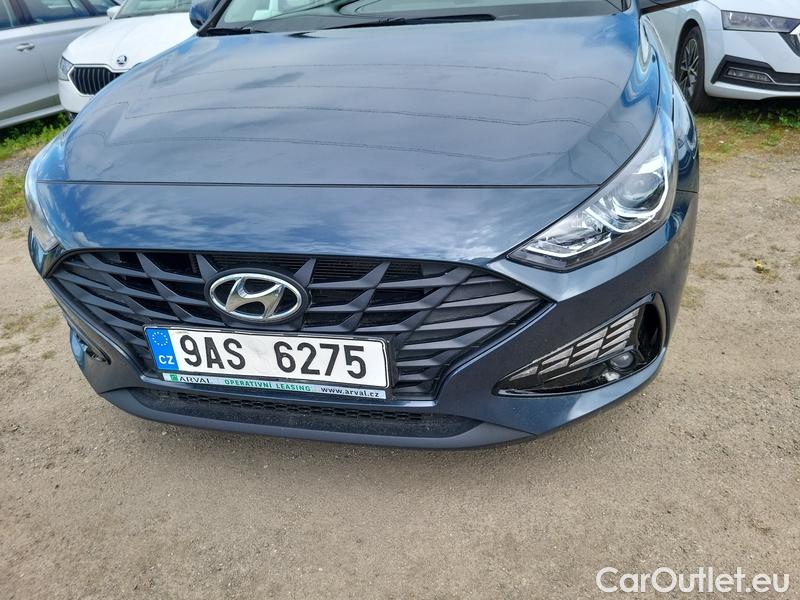  Hyundai  i30   cw (PD)(2017->)  kom. TGDI 120 Start Plus #2