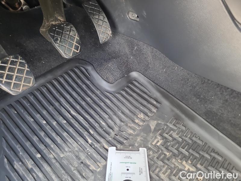  Skoda  Fabia  Combi (2015) Com.1.0TSI 70 Ambition 5d #4
