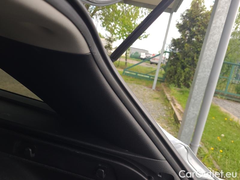  KIA  Cee'd Ceed Sportswagon (2018->) Ceed SW 1.5 T-GDI 118 Top #21