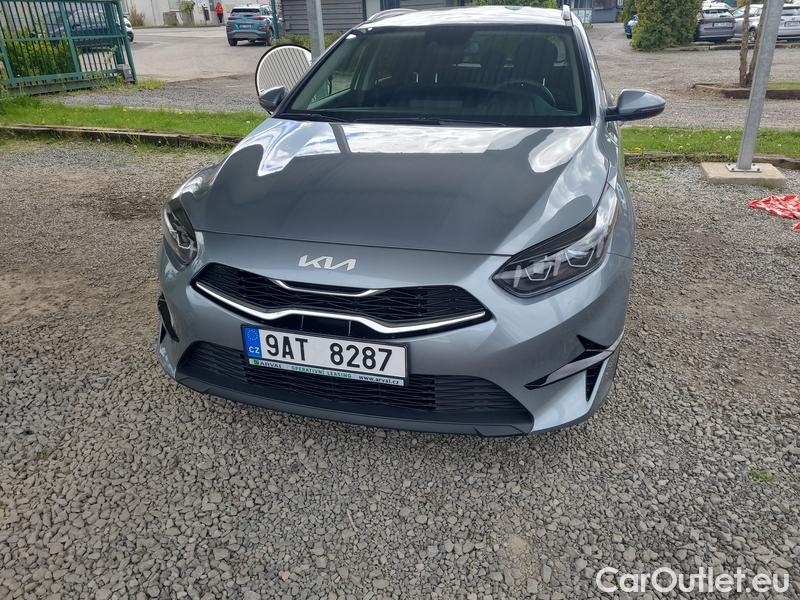  KIA  Cee'd Ceed Sportswagon (2018->) Ceed SW 1.5 T-GDI 118 Top #1