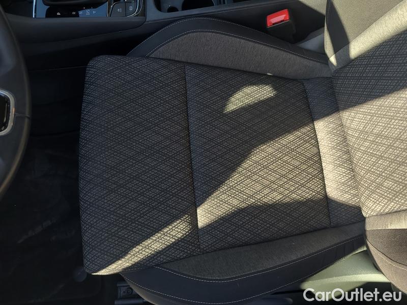  Skoda  Karoq  (NU)(2017->)  2.0TDI 110 4x4 Style AT #6