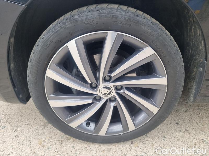  Skoda  Octavia  Combi (NX3)(2020)  Com TDI 110 Style AT #3