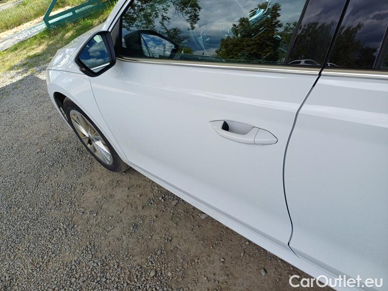  Skoda  Octavia  Lim. (NX3)(2020)  1.5TSI 110 Style 5d #3