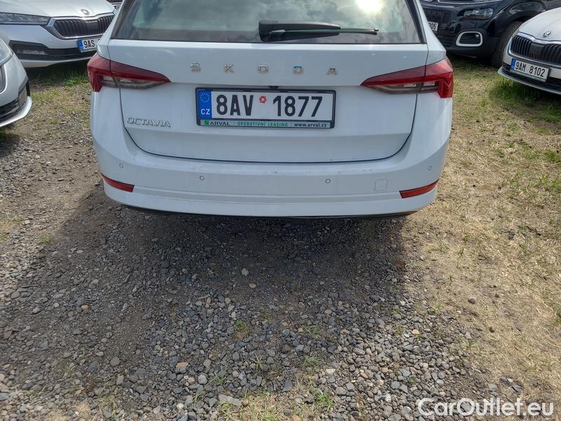  Skoda  Octavia  Combi (NX3)(2020) Oct.Combi 2.0TDI 85 Style #24