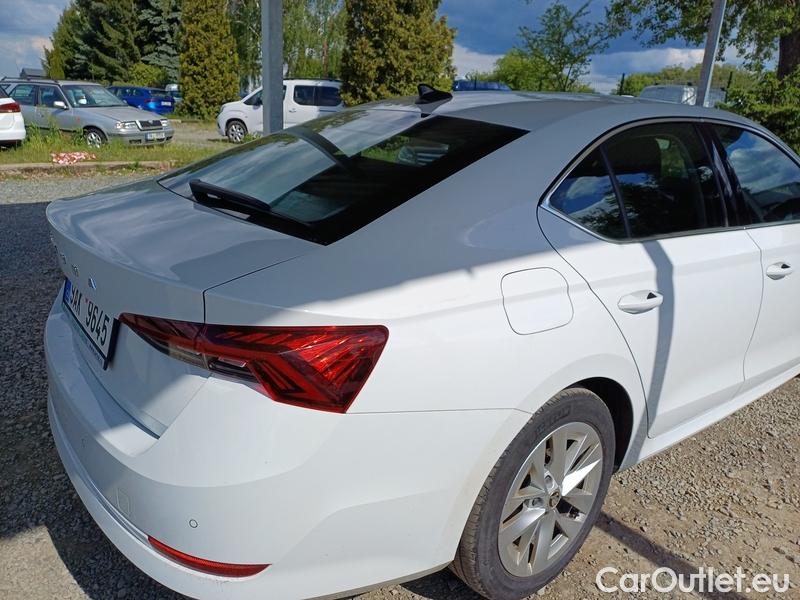  Skoda  Octavia  Lim. (NX3)(2020)  1.5TSI 110 Style 5d #13