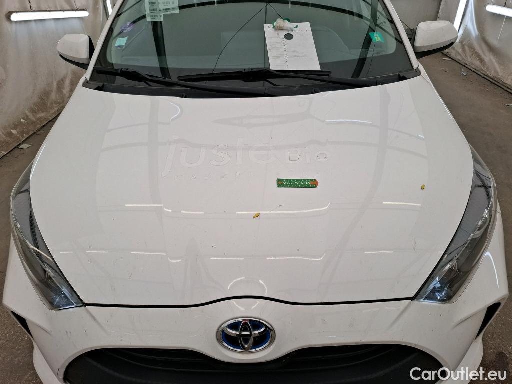  Toyota  Yaris TOYOTA  Hybride Affaires / 2019 / 5P / Berline 1.5 Hybride 116h Dynamic Business Affair #7