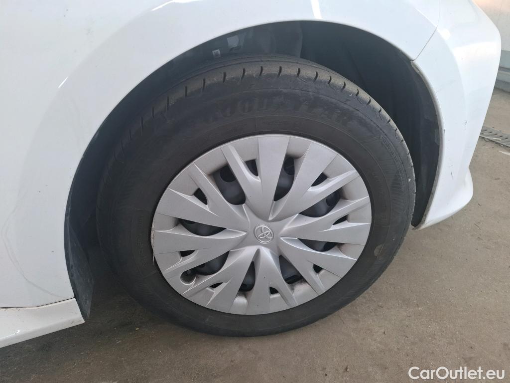  Toyota  Yaris  Affaires 1.5 Hybride 116h Dynamic Business Affaire #18