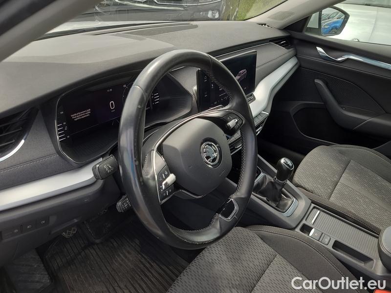  Skoda  Octavia  Combi (NX3)(2020) Oct.Combi 2.0TDI 85 Style #12
