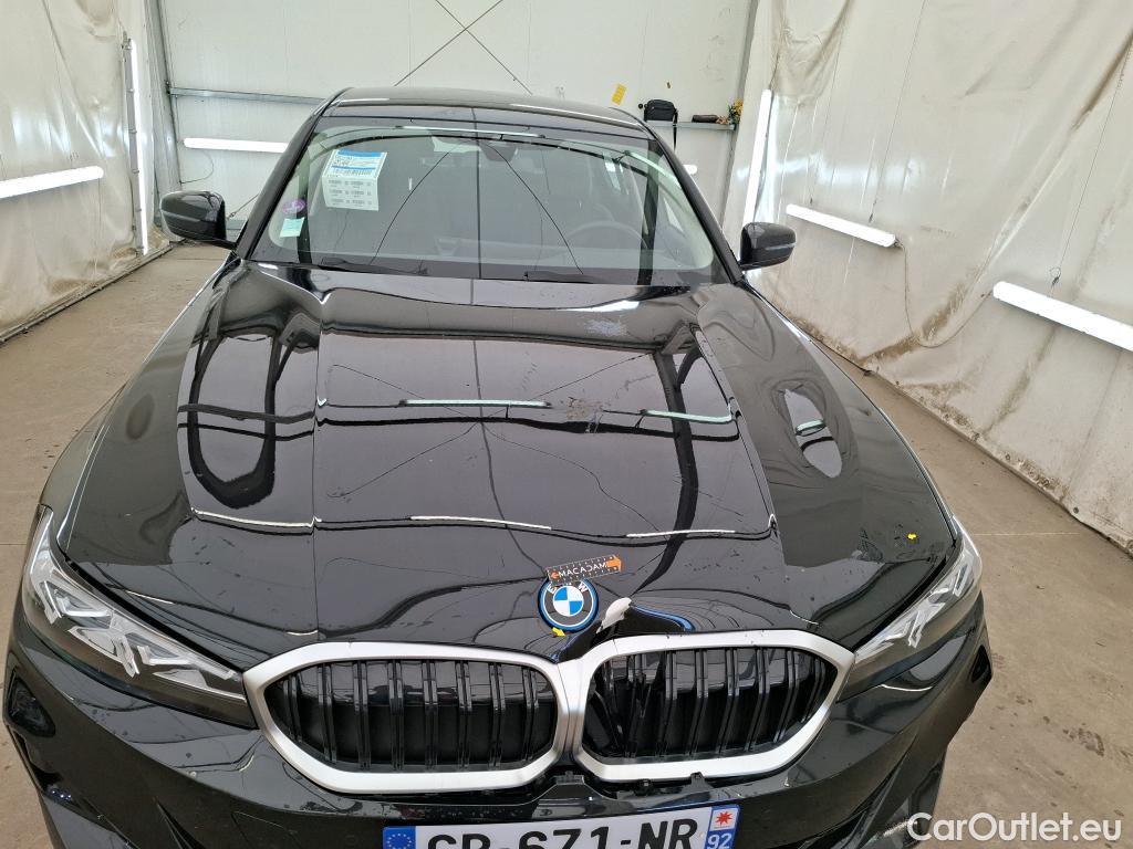  Bmw  Serie 3 BMW Série 3 Berline / 2022 / 4P / Berline 320e 204ch Business Design BVA8 Hybride #1