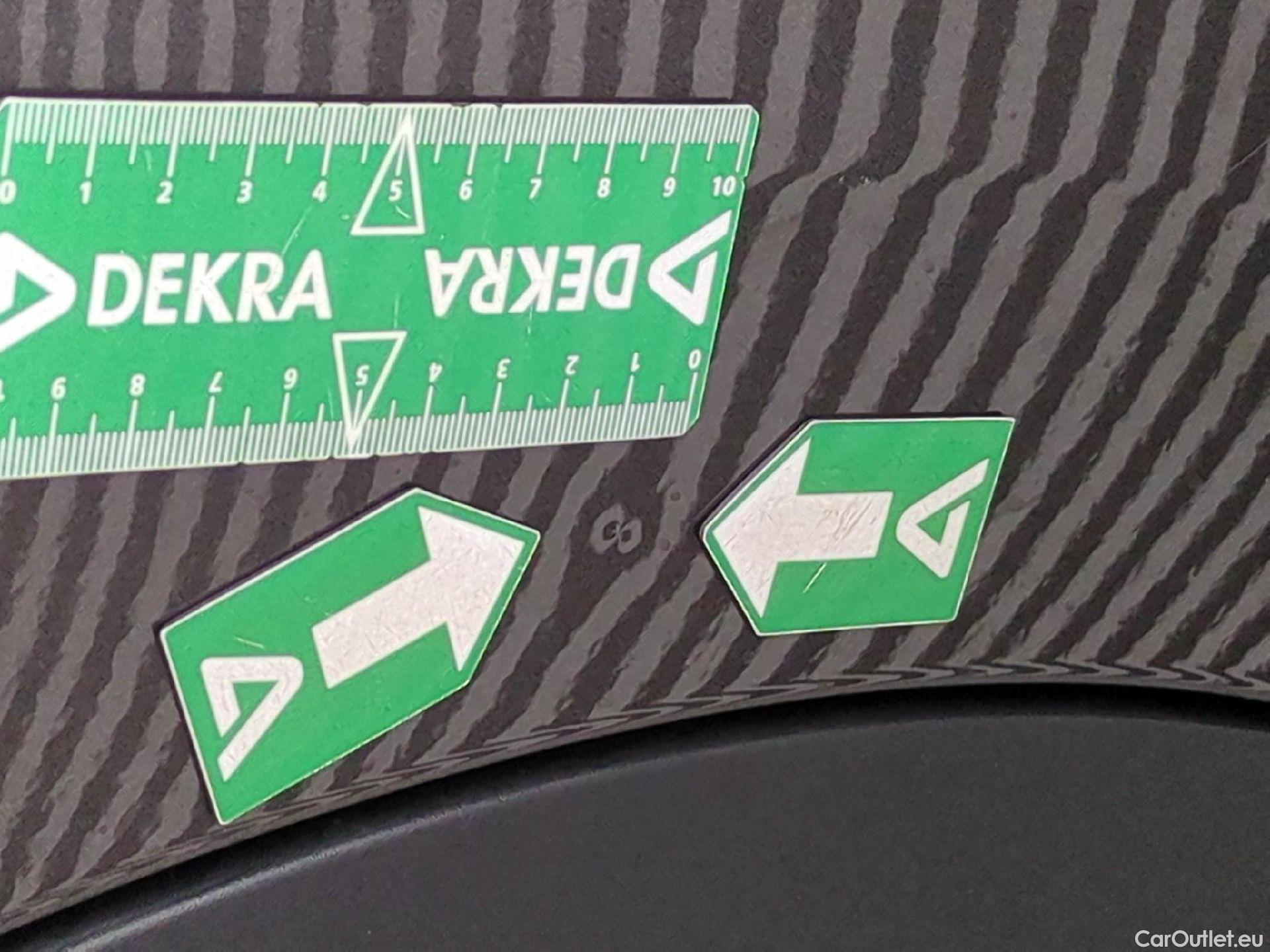  Citroen  C5 Aircross CITROEN  / 2022 / 5P / SUV Hybrid rechargeable 225 e-EAT8 Feel Pack #21
