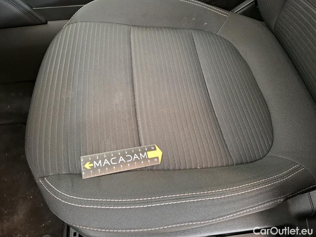  Ford  Kuga FORD  / 2019 / 5P / SUV 2.5 Dur 225 hybrid PHEV Pshift Titanium #35