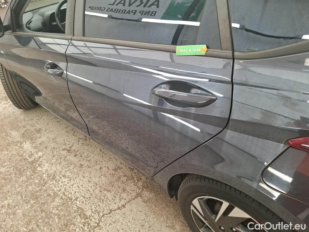  Hyundai  i20 HYUNDAI  / 2020 / 5P / Berline 1.0 T-GDI 100 HYBRID 48V Business #53