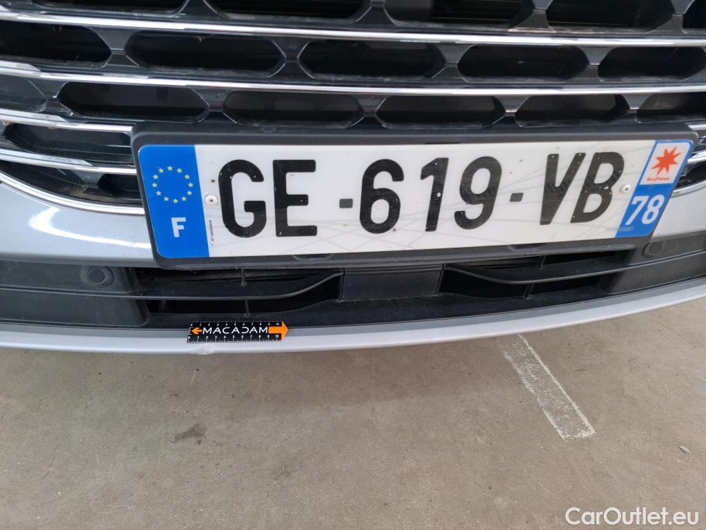  Ford  Kuga FORD  / 2019 / 5P / SUV 2.5 Dur 225 hybrid PHEV Pshift Titanium #32
