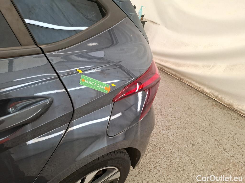  Hyundai  i20 HYUNDAI  / 2020 / 5P / Berline 1.0 T-GDI 100 HYBRID 48V Business #39