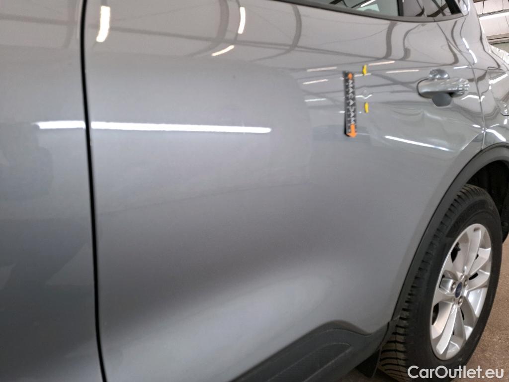  Ford  Kuga FORD  / 2019 / 5P / SUV 2.5 Dur 225 hybrid PHEV Pshift Titanium #7