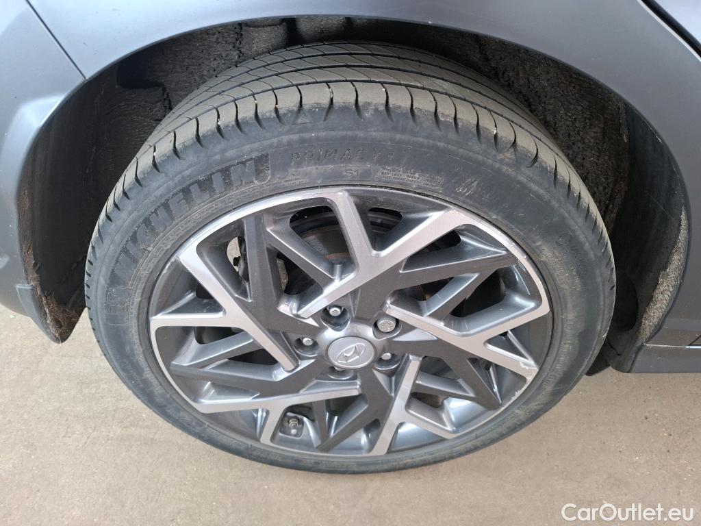  Hyundai  Konna HYUNDAI Kona / 2020 / 5P / SUV 1.6 HYBRID 141 EXECUTIVE HEV #14