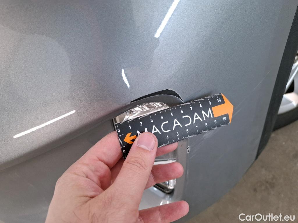  Ford  Kuga FORD  / 2019 / 5P / SUV 2.5 Dur 225 hybrid PHEV Pshift Titanium #16