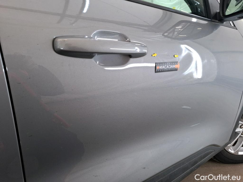  Ford  Kuga FORD  / 2019 / 5P / SUV 2.5 Dur 225 hybrid PHEV Pshift Titanium #9